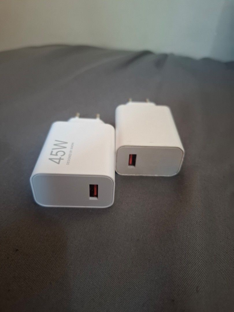 Xiaomi 45 Watt Charger (Category: Chargers) located in Dagupan City. Submitted by sneakydoggo (Listing ID 1467917951, Image 3). Description: New Xiaomi 45 Watt Charger. Free Xiaomi 33 Watt charger (used)..