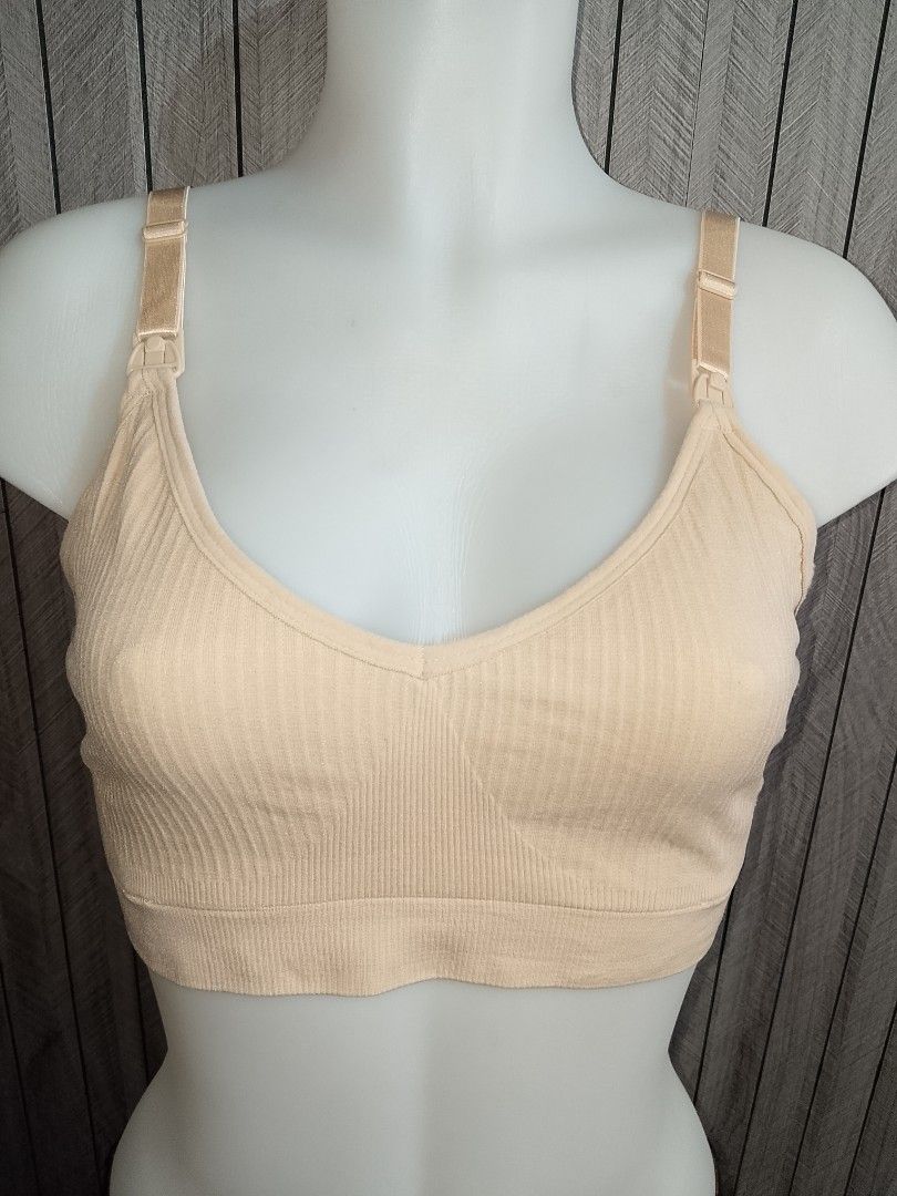 XL NURSING BRA NO PADS (Category: Undergarments & Loungewear) located in Manila. Submitted by truecrystal-1407 (Listing ID 1467841560, Image 1). Description: .