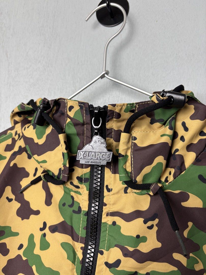 XLARGE Japan Camouflage Kangaroo Windbreaker Jacket (Category: Coats, Jackets and Outerwear) located in Mandaluyong City. Submitted by fellas_ph (Listing ID 1467962498, Image 3). Description: Excellent condition No issues Size M 21" Width 26.5" Length.