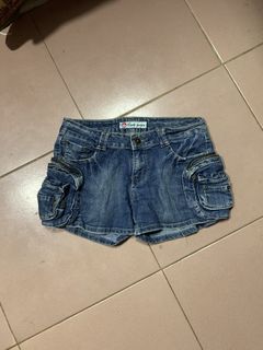 (Category: ) located in . Submitted by franz2004 (Listing ID 1468030196, Image 1). Description: .