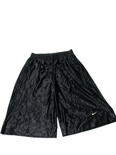 (Category: ) located in . Submitted by garments17 (Listing ID 1467970007, Image 1). Description: .