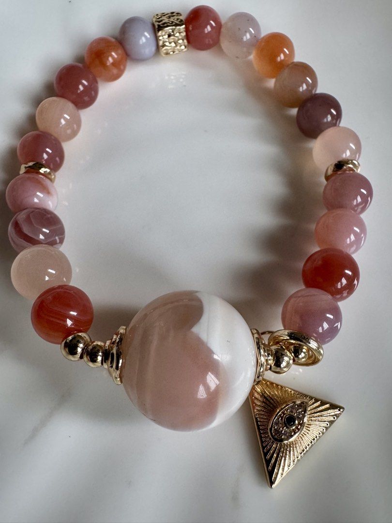 Yan yuan bracelet natural stone (Category: Bracelets) located in Quezon City. Submitted by nics006 (Listing ID 1467839954, Image 2). Description: 🔥✨ YAN YUAN AGATE BRACELET ✨🔥 ❤️ RARE BEAUTY. EARTHY CHARM. POWERFUL SYMBOLISM. ❤️ Make a statement with the captivating beauty of Yan Yuan Agate! ❤️‍🔥 With its unique natural patterns and rich earthy colors, this bracelet is perfect for those who love stones that are not only beautiful but also mean