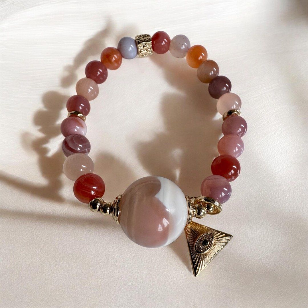 Yan yuan bracelet natural stone (Category: Bracelets) located in Quezon City. Submitted by nics006 (Listing ID 1467839954, Image 1). Description: 🔥✨ YAN YUAN AGATE BRACELET ✨🔥 ❤️ RARE BEAUTY. EARTHY CHARM. POWERFUL SYMBOLISM. ❤️ Make a statement with the captivating beauty of Yan Yuan Agate! ❤️‍🔥 With its unique natural patterns and rich earthy colors, this bracelet is perfect for those who love stones that are not only beautiful but also mean
