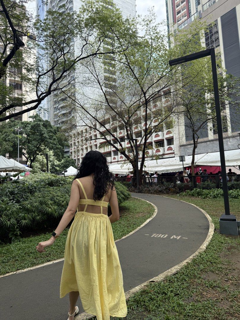 Yellow Midi Dress (Category: Dresses) located in Manila. Submitted by biancadeclutters (Listing ID 1467982240, Image 2). Description: used once for reference 5'2 33-inch bust 29-inch waist.