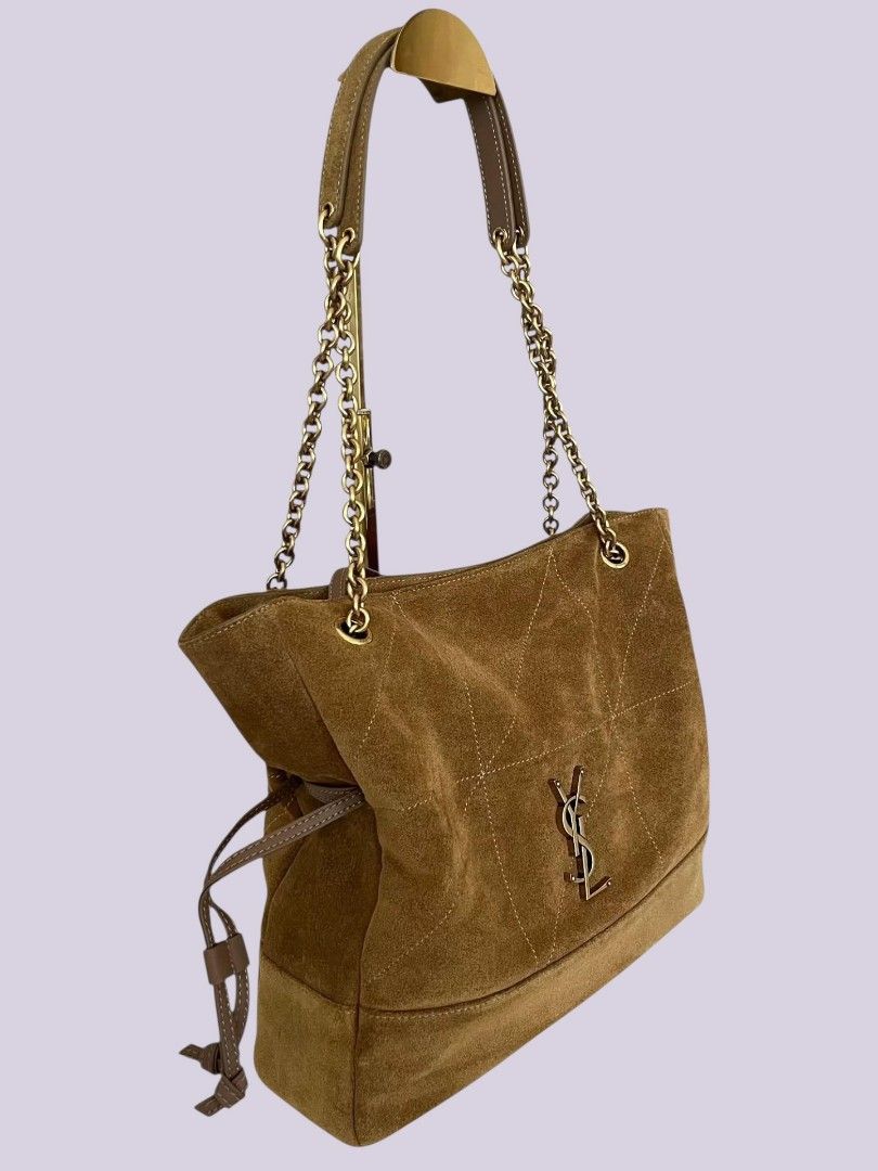 Y$l suede bag (Category: Luxury Bags & Wallets) located in Caloocan City. Submitted by love.purse (Listing ID 1467999617, Image 3). Description: -N.G.A. -from 🇯🇵 ukay - Used Y $ L suede bag - very spacious inside - 9/10 condition.