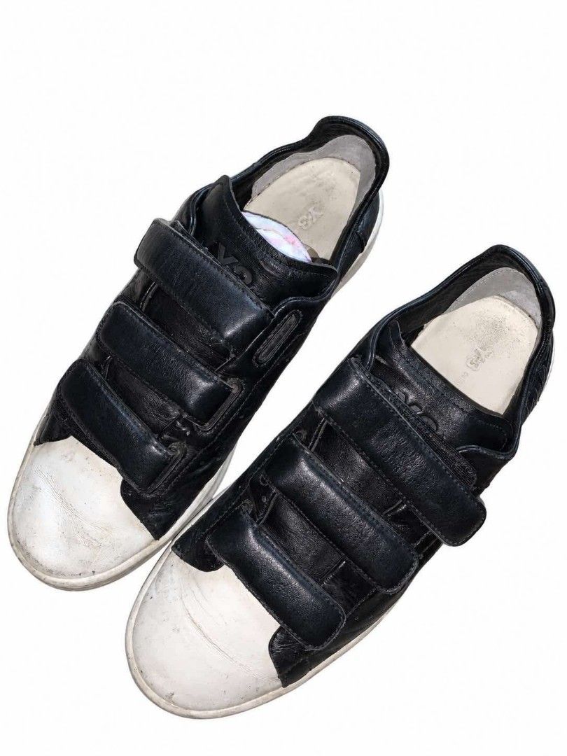 YOHJI YAMAMOTO (Category: Dress Shoes) located in Cagayan de Oro. Submitted by mysticdolphin.62c23a (Listing ID 1467919702, Image 2). Description: YOHJI YAMAMOTO 10US 44EUR NO ISSUE.