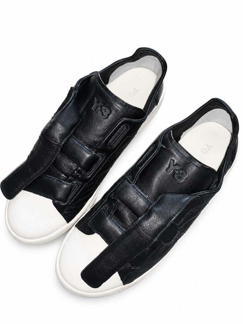 YOHJI YAMAMOTO (Category: Dress Shoes) located in Cagayan de Oro. Submitted by mysticdolphin.62c23a (Listing ID 1467919702, Image 1). Description: YOHJI YAMAMOTO 10US 44EUR NO ISSUE.