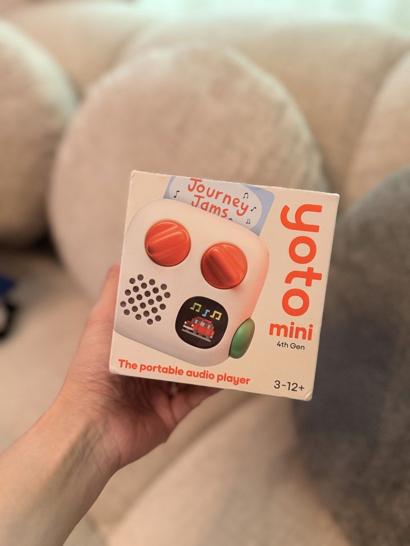 Yoto 4th Generation (Category: Portable Music Players) located in Muntinlupa City. Submitted by lovelexi4 (Listing ID 1468007577, Image 1). Description: .