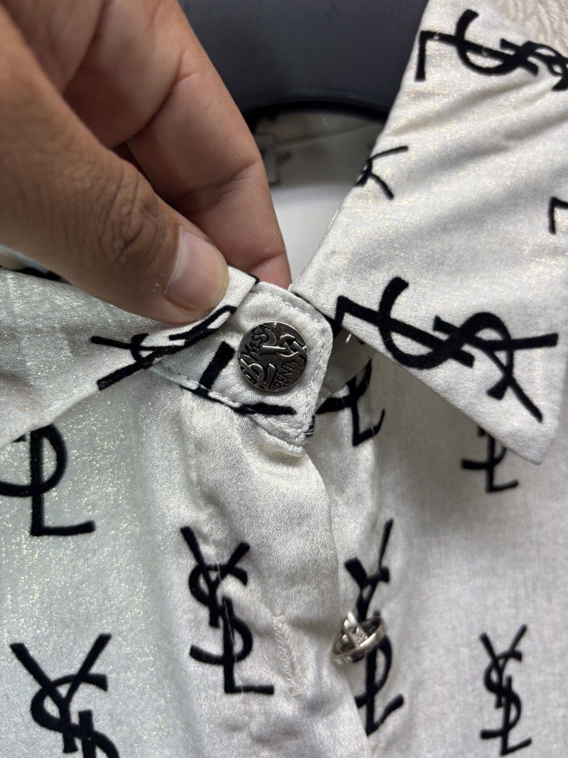 Ysl LS Buttondown Womens (Category: Shirts) located in Baybay. Submitted by thrift.ed2023 (Listing ID 1468018903, Image 3). Description: Ysl LS Buttondown Womens Large to Xl 23x30 No Issue Need Wash Good as New.