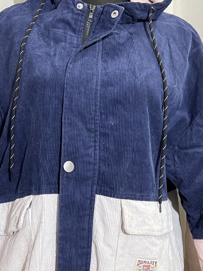 Zaful color block corduroy jacket (Category: Coats, Jackets and Outerwear) located in Las Pinas. Submitted by jilanah (Listing ID 1468015929, Image 2). Description: HAS STAIN ON SLEEVES AS SHOWN .
