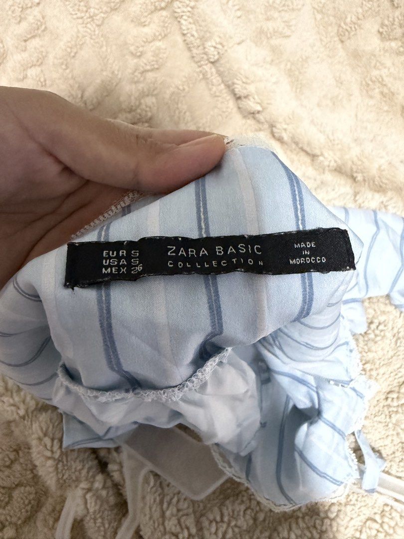 Zara Basic Blue Striped Lace Camisole (Category: Sleeveless) located in Tuguegarao City. Submitted by pavlene (Listing ID 1467999594, Image 3). Description: rfs: need funds .