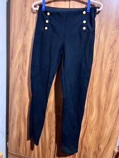 (Category: ) located in . Submitted by wardrobeinmnl (Listing ID 1467878976, Image 1). Description: .