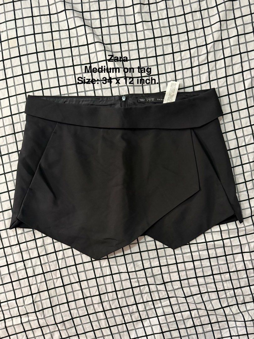 Zara black faux-wrap skort (Category: Shorts) located in Quezon City. Submitted by pinkyswearshop (Listing ID 1467895194, Image 1). Description: .