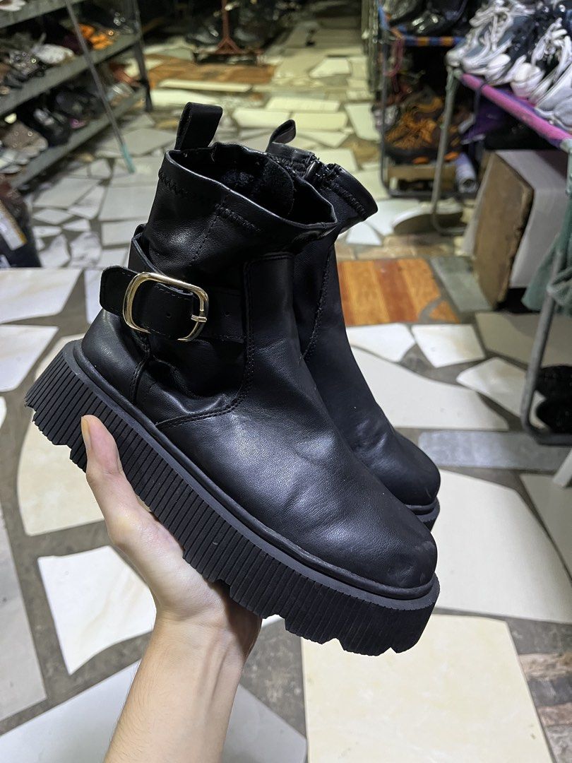 Zara Boots 34 (Category: Boots) located in Cagayan de Oro. Submitted by leehanfinds (Listing ID 1468053977, Image 1). Description: .
