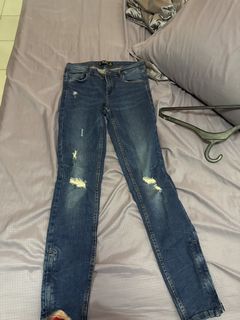 (Category: ) located in . Submitted by bikercheek (Listing ID 1467964718, Image 1). Description: .