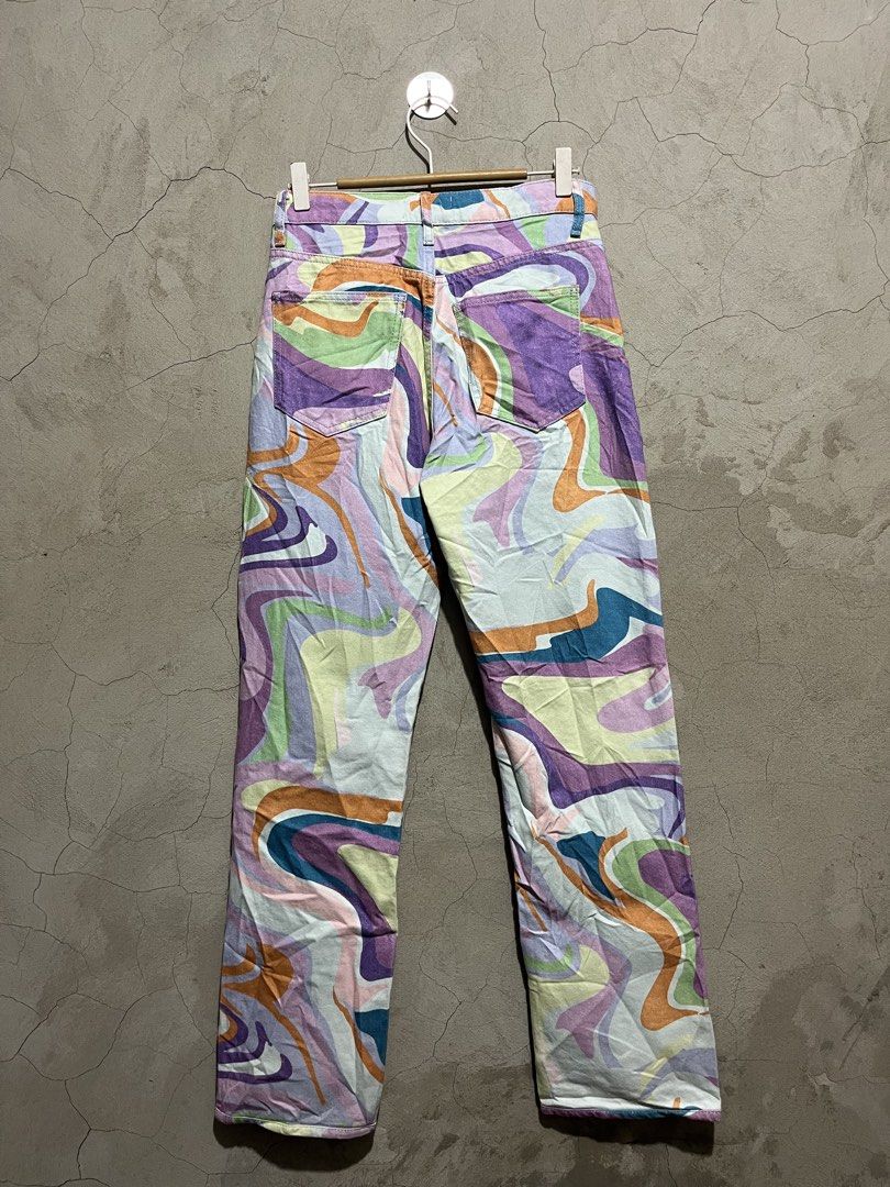 ZARA psychedlic print bootcut jeans (Category: Jeans) located in Cagayan de Oro. Submitted by vintagevvvictim (Listing ID 1468053627, Image 3). Description: size 26.