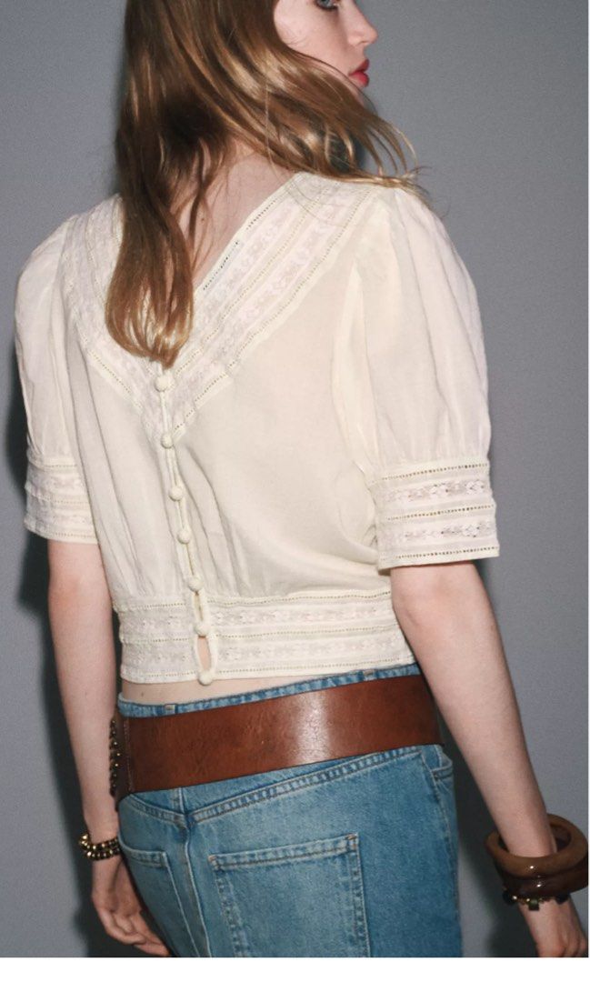 Zara romantic blouse (Category: Blouses) located in Taguig. Submitted by gabby85953 (Listing ID 1467941722, Image 3). Description: No ww No dimension Orig price 3,395 !! .