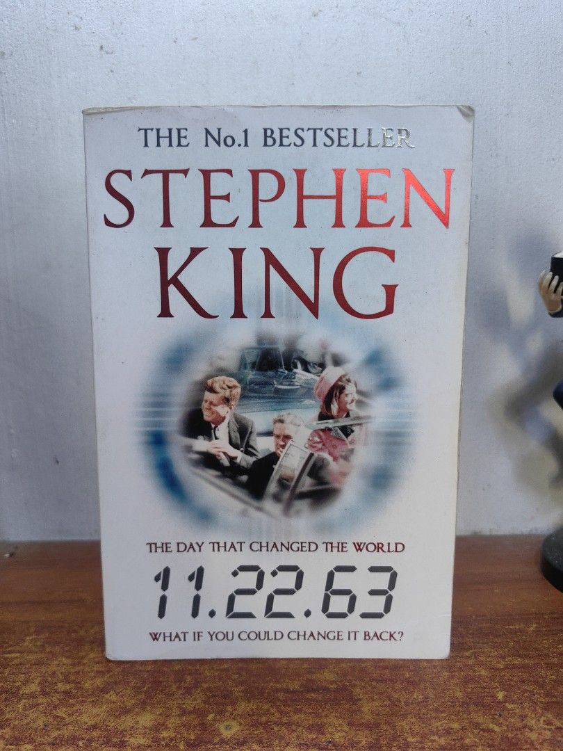 11 22 63 (Paperback ) -Stephen King (Category: Everything Else Others) located in Tarlac. Submitted by chapterse7en (Listing ID 1468067508, Image 1). Description: IMPORTANT: Serious buyers only. Lowballers and unresponsive buyers who ghost the chat will be automatically BLOCKED. Please do not message if you have no real intention of purchasing. Thank you for respecting my time. Good Condition Trade Paperback UK Edition Signs of usage Mode of Paym