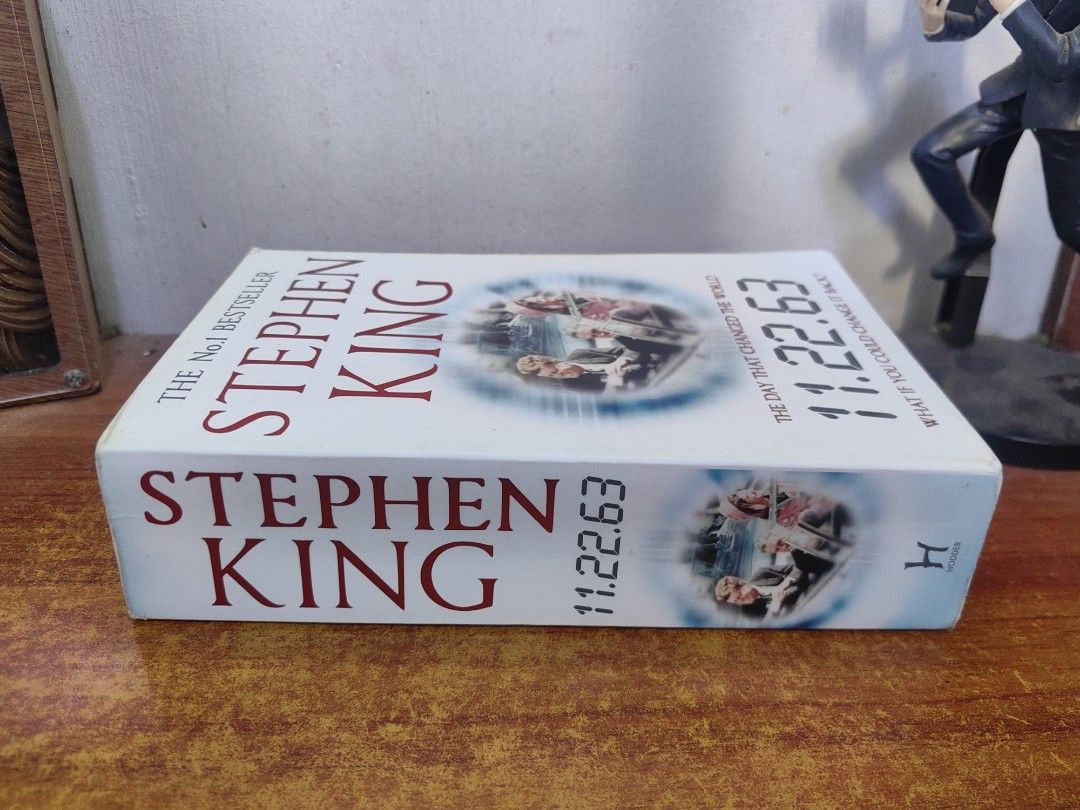 11 22 63 (Paperback ) -Stephen King (Category: Everything Else Others) located in Tarlac. Submitted by chapterse7en (Listing ID 1468067508, Image 3). Description: IMPORTANT: Serious buyers only. Lowballers and unresponsive buyers who ghost the chat will be automatically BLOCKED. Please do not message if you have no real intention of purchasing. Thank you for respecting my time. Good Condition Trade Paperback UK Edition Signs of usage Mode of Paym