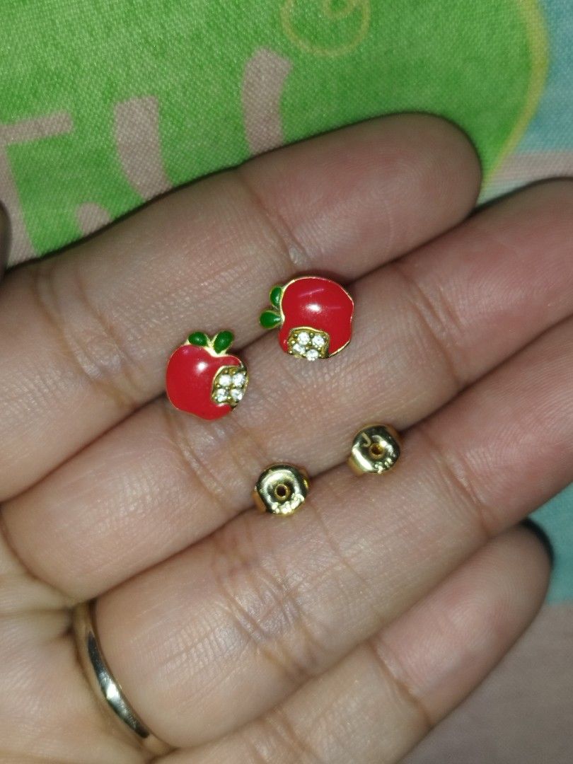 14k Red Apple Stud Earrings with CZ (Category: Earrings) located in Manila. Submitted by Cie28 (Listing ID 1468171331, Image 1). Description: - 14k apple with red enamel and green leaf details - with small clear CZ set in the front - 1.2 grams - pawnable - Perfect for: Daily wear or as a cute gift.