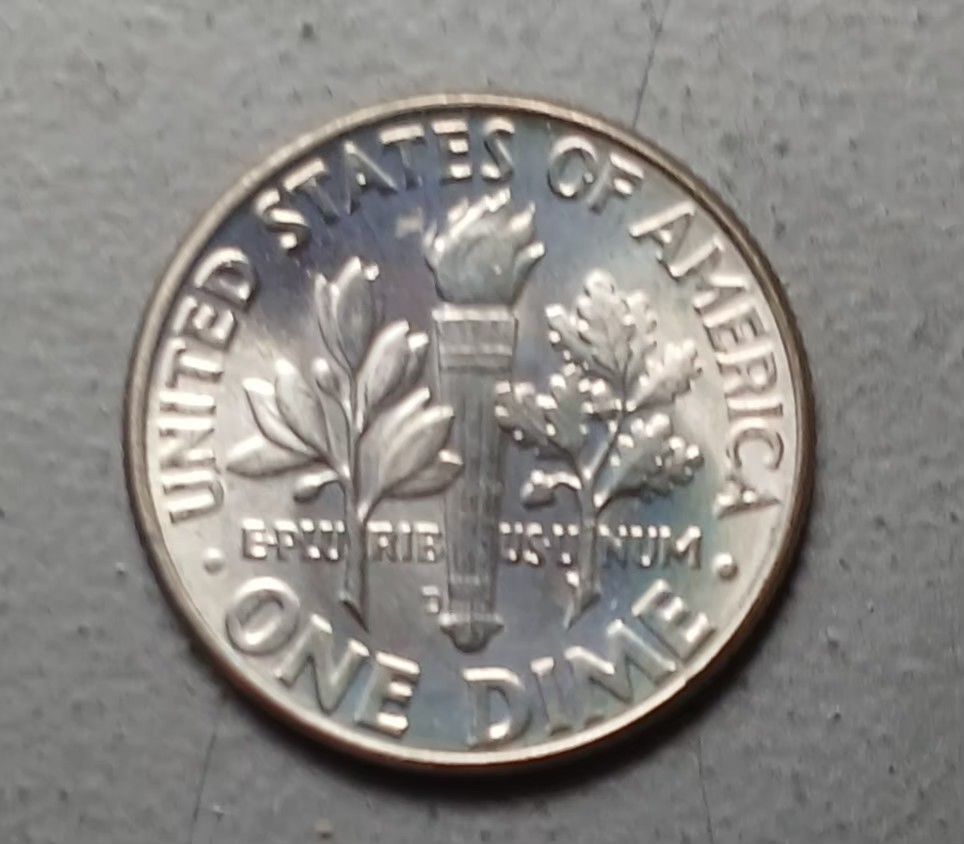 1964 ten cent silver coins (Category: Currency) located in Lipa City. Submitted by MAGBABALOT7 (Listing ID 1468141867, Image 2). Description: uncirculated condition.