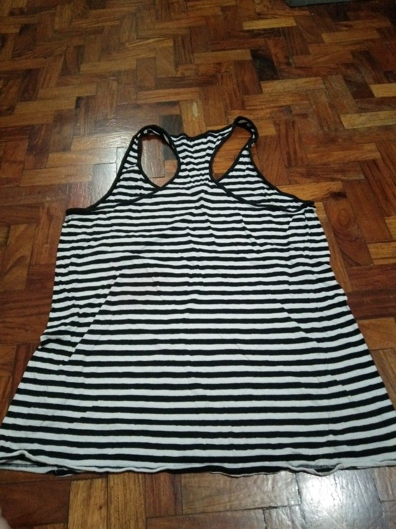 19x25 cotton on sando (Category: Shirts) located in Quezon City. Submitted by eidorableshop (Listing ID 1468070353, Image 3). Description: .