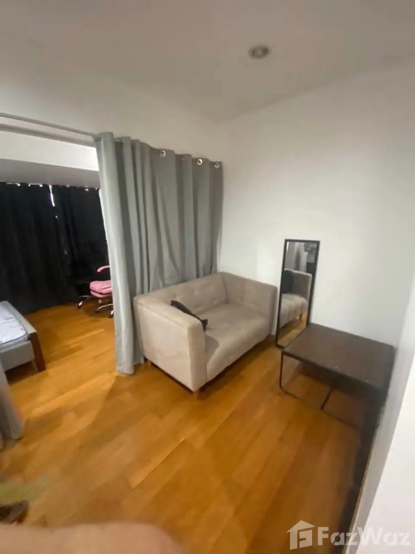 (Category: ) located in . Submitted by propertyproph (Listing ID 1468148619, Image 1). Description: .