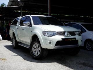 (Category: ) located in . Submitted by starwaymotorsdnbhd (Listing ID 1458257854, Image 1). Description: .