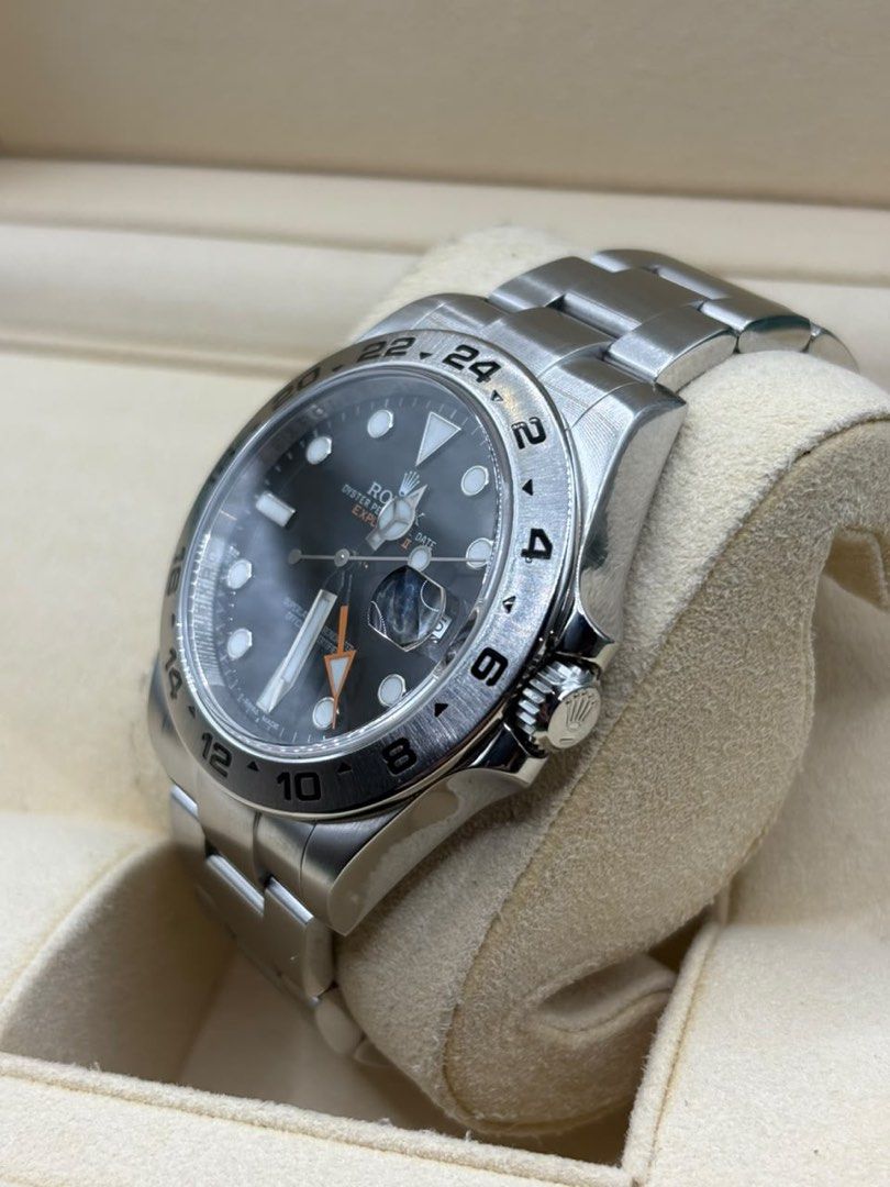 2013 Rolex Explorer II (Category: Luxury Watches) located in Pasig City. Submitted by nicoestradaa (Listing ID 1468066174, Image 3). Description: Rolex Explorer II Black 42mm 216570 2013 year model 9.5/10 Complete set Open for authentication 490k.