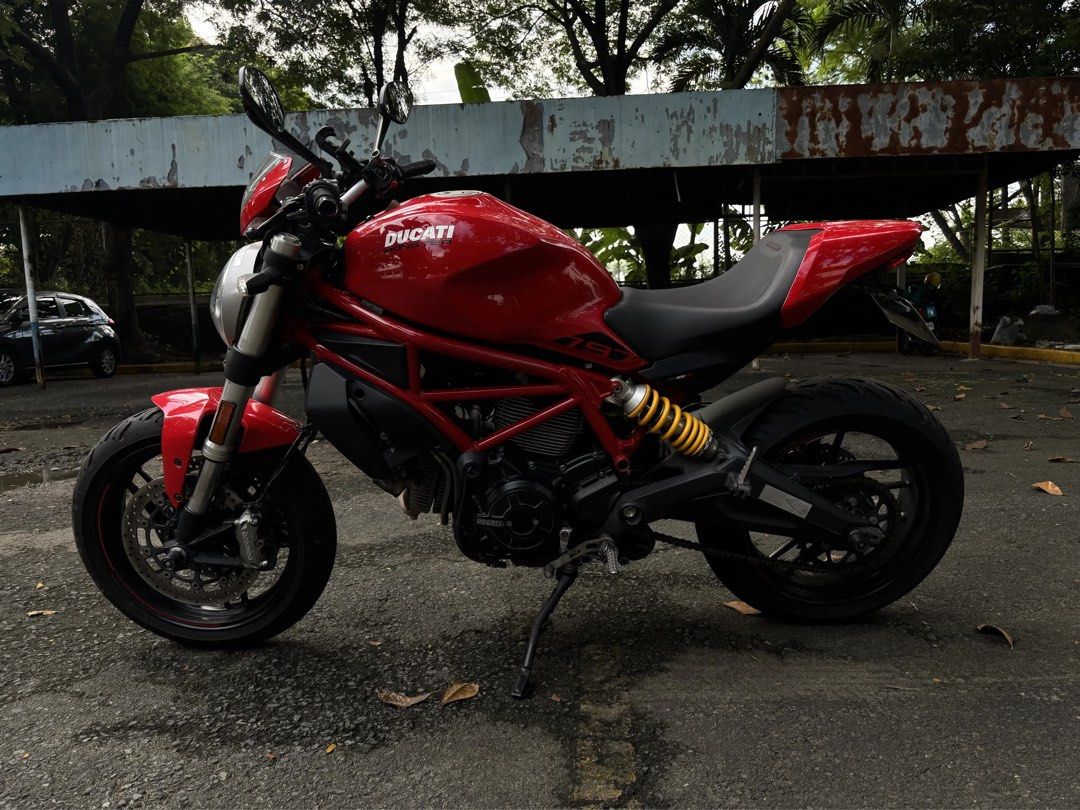 RUSH! 2020 Ducati Monster 797+ (Category: Motorbikes for Sale) located in Paranaque City. Submitted by chard.caringal (Listing ID 1468141557, Image 2). Description: Rush for sale! 2020 Ducati Monster 797+ Casa Maintained Ducati Alabang Milage: 26k Imus/Paranaque 2nd owner Complete papers, will arrange transfer to buyer including cost 803cc Termignoni Exhaust Tail Tidy Front, rear and frame sliders Newly Replaced Michelin Road 6 Tire Total cost es