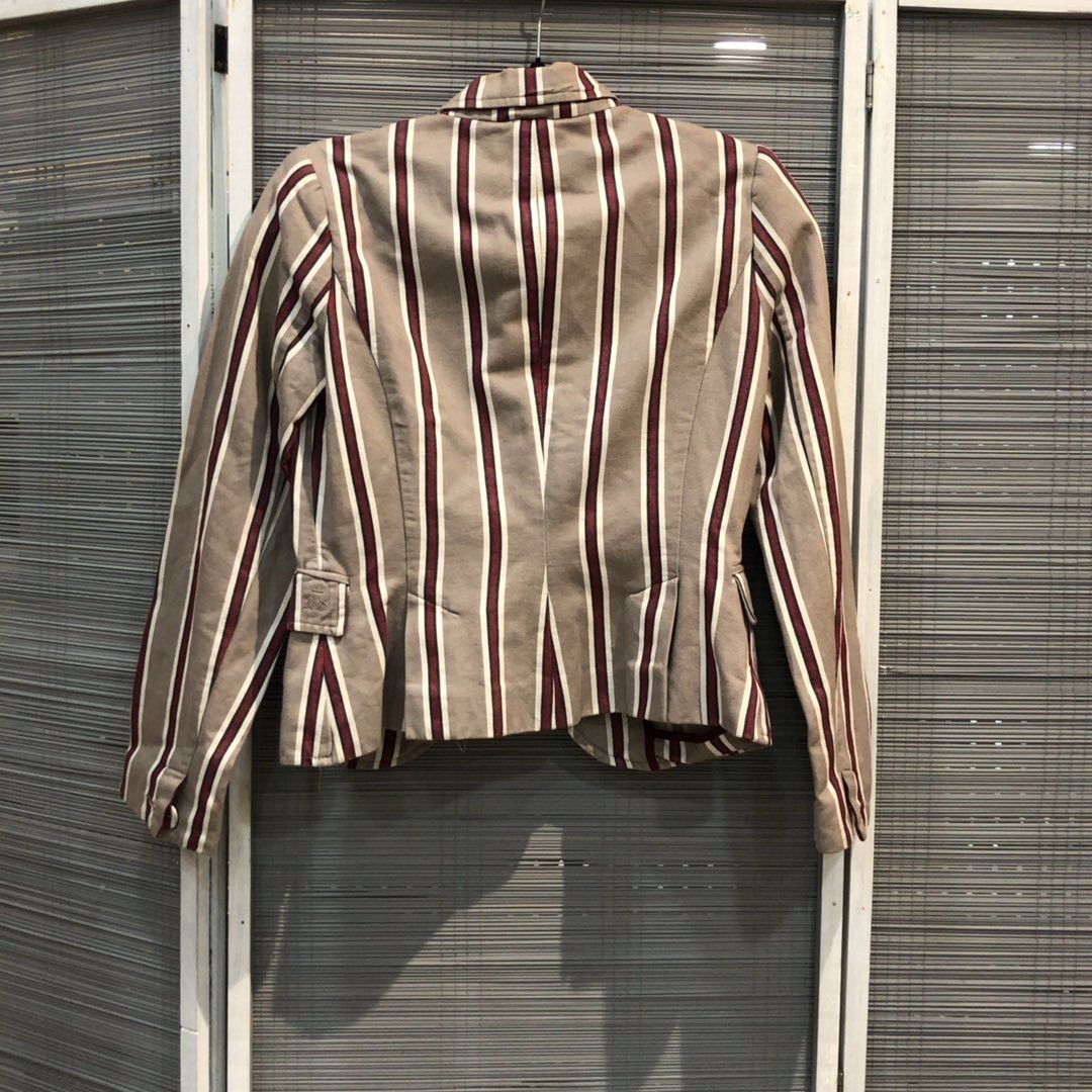 267009981 BEN SHERMA CLOTHES JACKET SIZE XS (Category: Luxury Apparel) located in Taguig. Submitted by ecoring.ph (Listing ID 1468098618, Image 2). Description: ◆CONDITION: B ◆DESCRIPTIONS: (Other defects/info:) The body of the jacket coat is stained and dirty, has minimal fabric pills, and shows signs of use. * SIZE: ◆SHOULDER TO SHOULDER: 13.5inches. (approximately only) ◆BUST: 30inches. (approximately only) ◆ LENGTH: 20inches. (approximately o