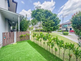 (Category: ) located in . Submitted by mudah1133774 (Listing ID 1456044321, Image 1). Description: .