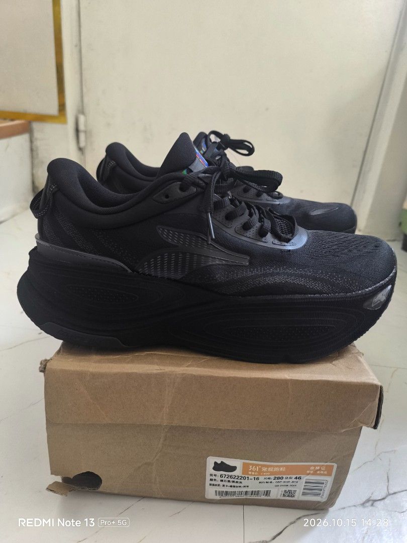 361 Running Shoes (Category: Casual Shoes) located in Maragondon. Submitted by jayharvey66 (Listing ID 1468117673, Image 2). Description: 361 Pop Blaze 6.0 Brand New 🔥 Obsidian black charcoal grey 🖤🩶.
