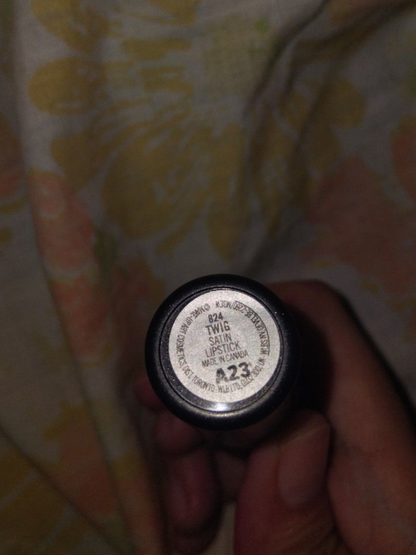 3 Lipsticks Bundle MAC Kiko Milano Revlon (Category: Makeup) located in Iriga City. Submitted by saluyanicole (Listing ID 1468172740, Image 3). Description: - Bundle of 3 lipsticks sold as a set - MAC Satin Lipstick in Twig - Kiko Milano 3D Hydra Lip Stylo in Shade 08 - Revlon Super Lustrous Lipstick in 415 Pink In The Afternoon - No boxes - All tubes are clean, sanitized, and well-kept. Just used for swatch - Open for swap.