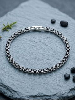 (Category: ) located in . Submitted by allaboutgemsandco (Listing ID 1468068839, Image 1). Description: .