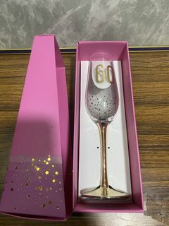 (Category: ) located in . Submitted by chebvintagedepot (Listing ID 1468173417, Image 1). Description: .