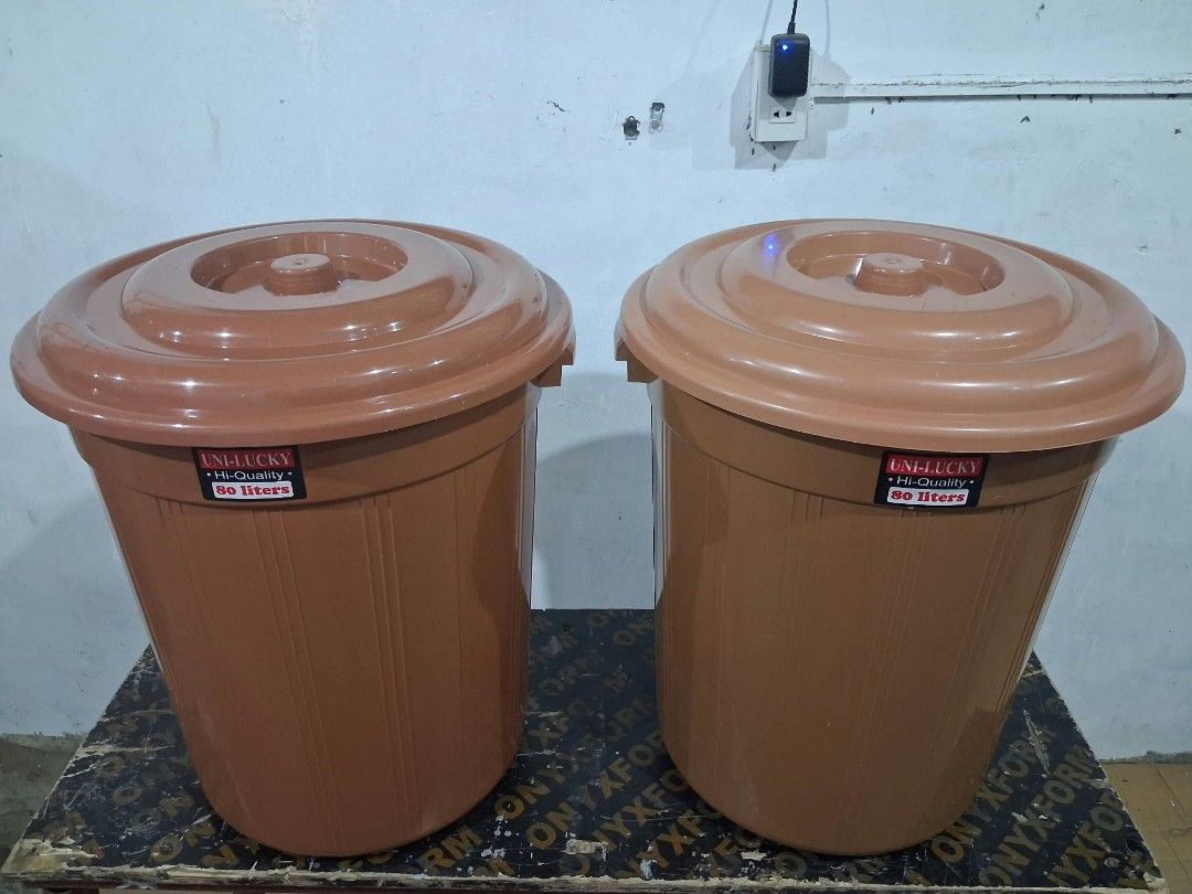 80liters drums witn takip 350php each (Category: Storage Boxes & Baskets) located in Manila. Submitted by mightycloud_1992 (Listing ID 1468282578, Image 3). Description: .