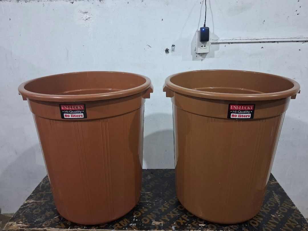 80liters drums witn takip 350php each (Category: Storage Boxes & Baskets) located in Manila. Submitted by mightycloud_1992 (Listing ID 1468282578, Image 2). Description: .