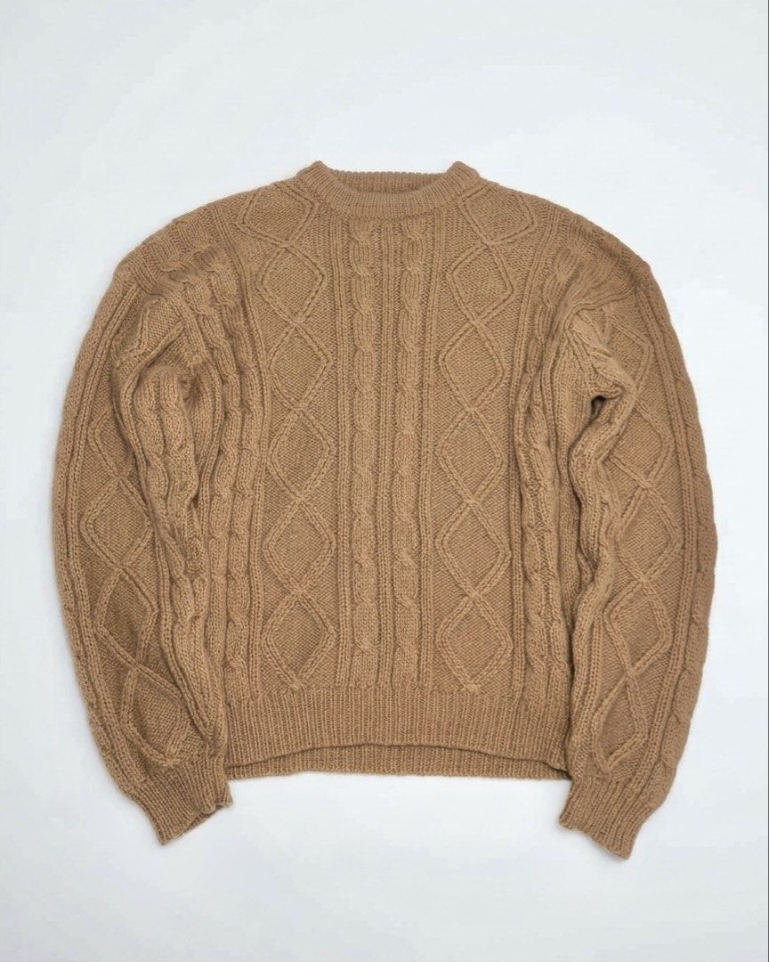90s Japanese Cable-Knit Wool Sweater (Category: Coats, Jackets and Outerwear) located in Angeles City. Submitted by crushedgems (Listing ID 1468116067, Image 3). Description: id: 90s Japanese Cable-Knit Wool Sweater [ W: 23 | L: 24 ] Condition: Aged Php 950 + Shipping Fee.