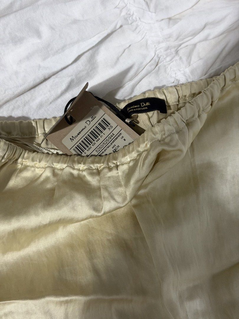 ⋆. 𐙚 ˚ massimo dutti gold long skirt (Category: Skirts) located in Makati City. Submitted by thezarachives (Listing ID 1468255448, Image 2). Description: .