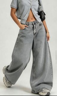 (Category: ) located in . Submitted by cloth.ly (Listing ID 1467911508, Image 1). Description: .