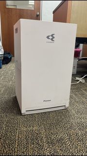 (Category: ) located in . Submitted by goldentech_refined (Listing ID 1468079701, Image 1). Description: .