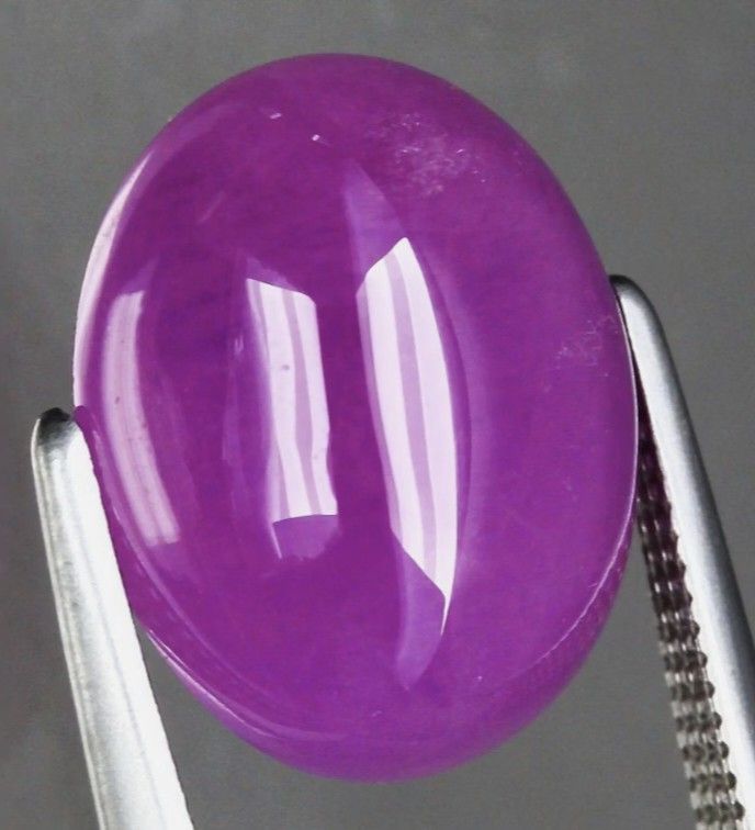 💯 Natural RUBY loose (Category: Precious Stones) located in Kawit. Submitted by authentic_gemstones_byalton (Listing ID 1468192816, Image 1). Description: AVAILABLE ❗ 💯 NATURAL RUBY LOOSE -7.15 carats -Oval cabochon cut -11.7x9.2 (dimension) -SI/Translucent clarity -Heated only -Mogok, Burma (origin).