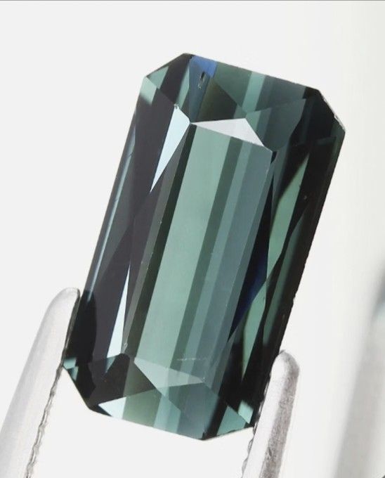 💯 Natural TOURMALINE loose (Category: Precious Stones) located in Kawit. Submitted by authentic_gemstones_byalton (Listing ID 1468175831, Image 1). Description: AVAILABLE ❗ ▪️NATURAL TOURMALINE LOOSE ▪️ -1.51 carats -Octagon cut -9.2x5.2 (mm) dimension -VS (clarity) -Unheated only -7.0 (hardness) -Mozambique, Africa (origin) -100% brand new item #tourmaline #naturalgemstones #AuthenticGemstonesbyALTON.