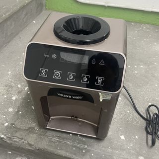 （分類：）位於 。 由 r113333 提交（商品編號 1468081354，圖片 1）。簡介： 。