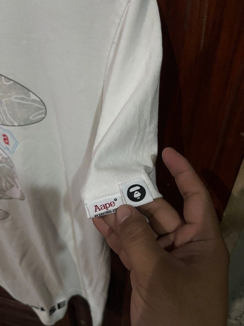 AAPE UNIVERSE (Category: Tshirts & Polo Shirts ) located in Asuncion (Saug). Submitted by carls_thrift21 (Listing ID 1468191272, Image 3). Description: AAPE Size: Medium Dimes: 20/27 Excellent Condition 10/10 Color Rate.