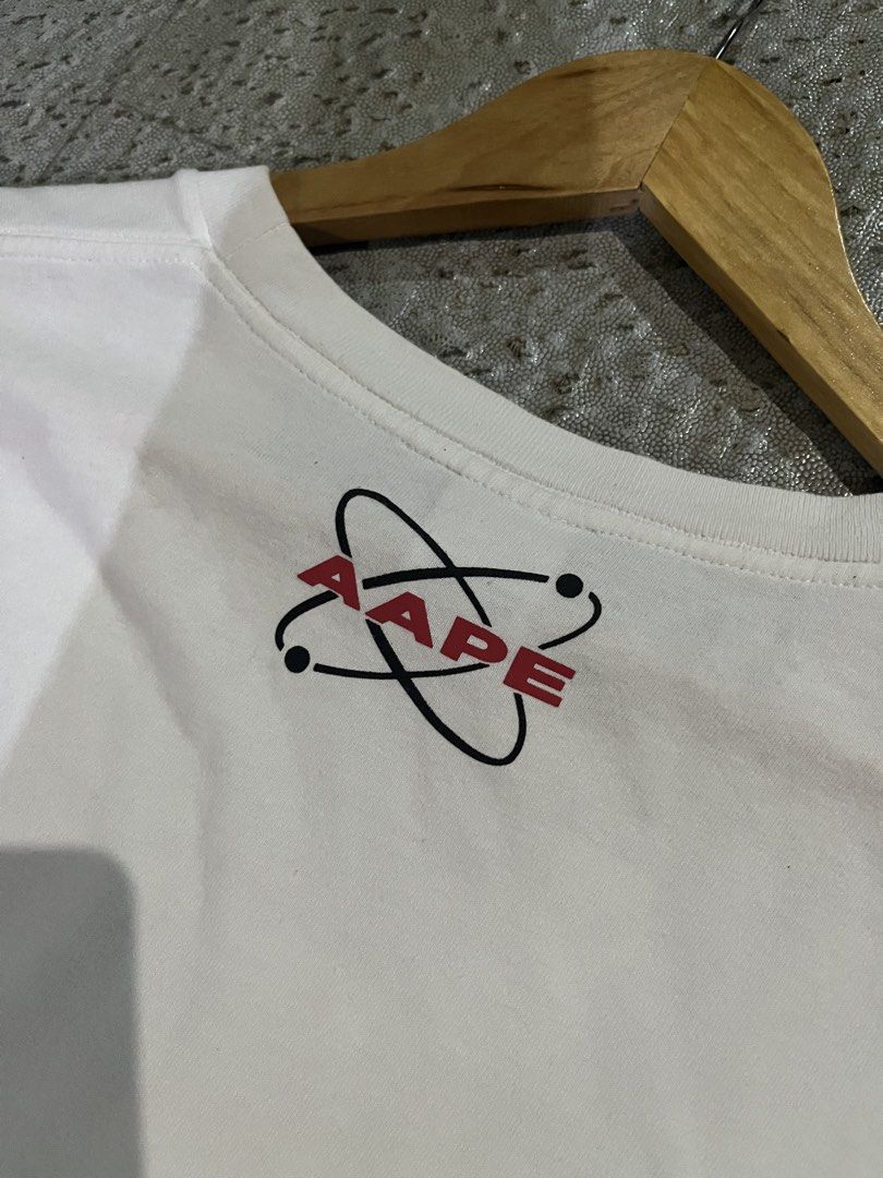 AAPE UNIVERSE (Category: Tshirts & Polo Shirts ) located in Asuncion (Saug). Submitted by carls_thrift21 (Listing ID 1468191272, Image 2). Description: AAPE Size: Medium Dimes: 20/27 Excellent Condition 10/10 Color Rate.