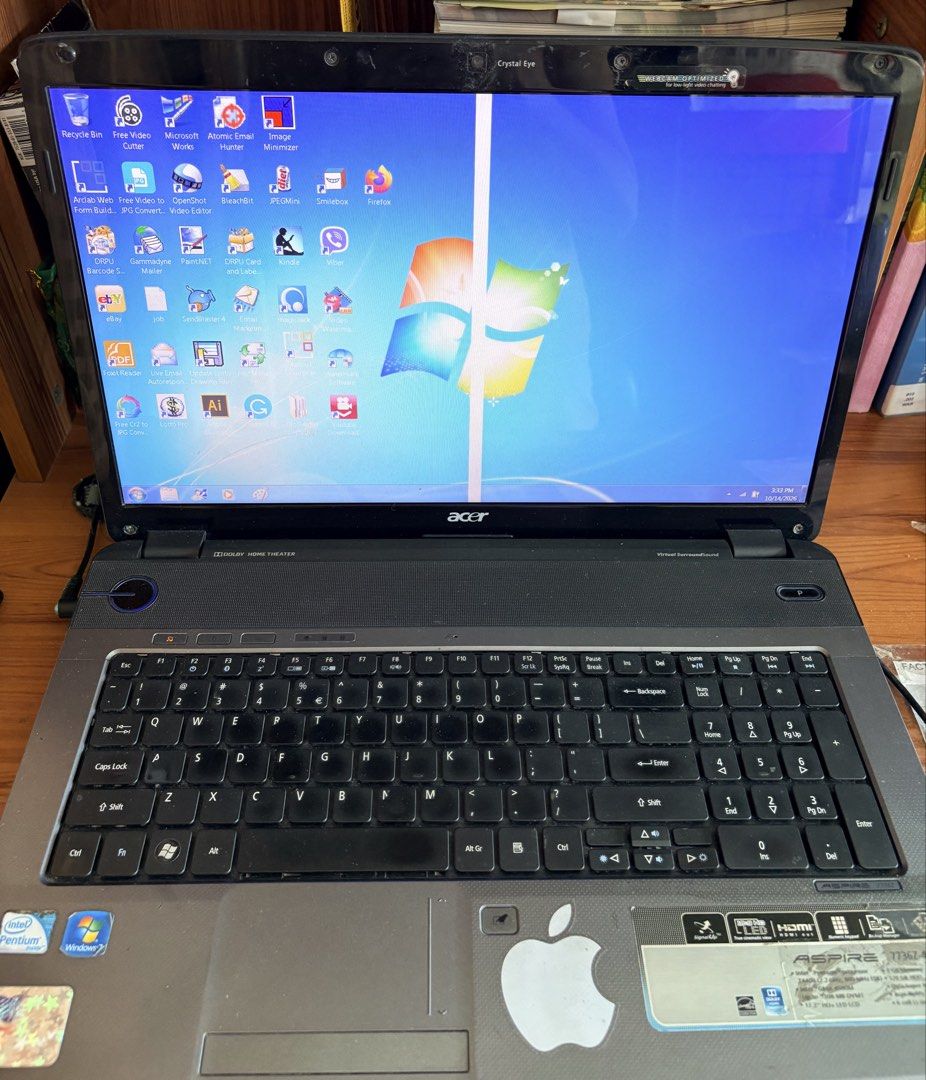 Acer Laptop For Sale (Category: Laptops & Notebooks) located in Marikina City. Submitted by jr.listings (Listing ID 1468176738, Image 2). Description: Acer Laptop Aspire 7736Z-4088 Intel Pentium Processor T4400 17.3 HD + LED LCD 3 GB Memory 320 GB HDD DVD Super Multi DL Drive Acrr Nplify 802.11b/g/n 6 Cell Lion Battery RFS: hindi na gumagana ang battery ang monitor may white line sa gitna (hindi ko na balak bikhan ng new screen).