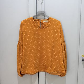 (Kategori: ) berada di . Dikirim oleh stuffbybi (ID iklan 1468168684, Gambar 1). Deskripsi: .