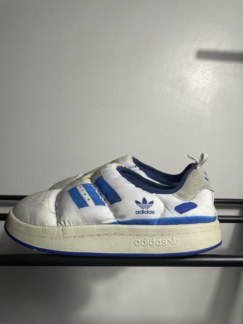 Adi Foam SuperStar (Category: Casual Shoes) located in Rizal. Submitted by akoheats (Listing ID 1468177867, Image 3). Description: Great Condition ✨ Issue:Minimal Stains Size: 11US Great Condition ✨ Issue:Minimal Stains Size: 11US ❗️Check the item carefully before purchasing ❗️No returns or exchanges after purchase.